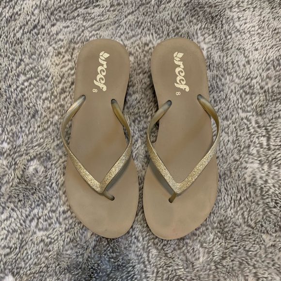 rip curl flip flops bottle opener